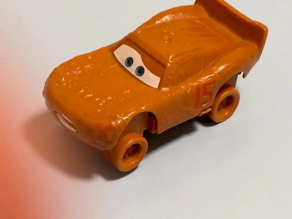 Disney Pixar Cars3 Muddy McQueen Chester Whipplefilter Crazy 8 Crasher 1:55